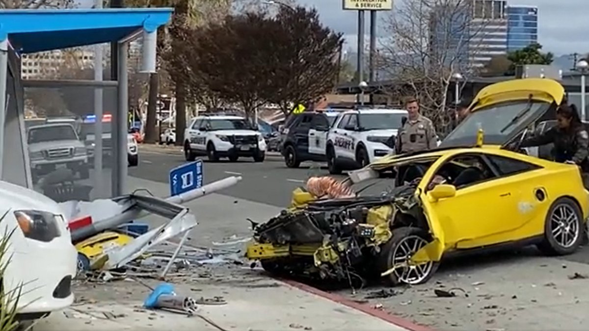 Driver Being Pursued Crashes Into Bus Stop in San Jose – NBC Bay Area