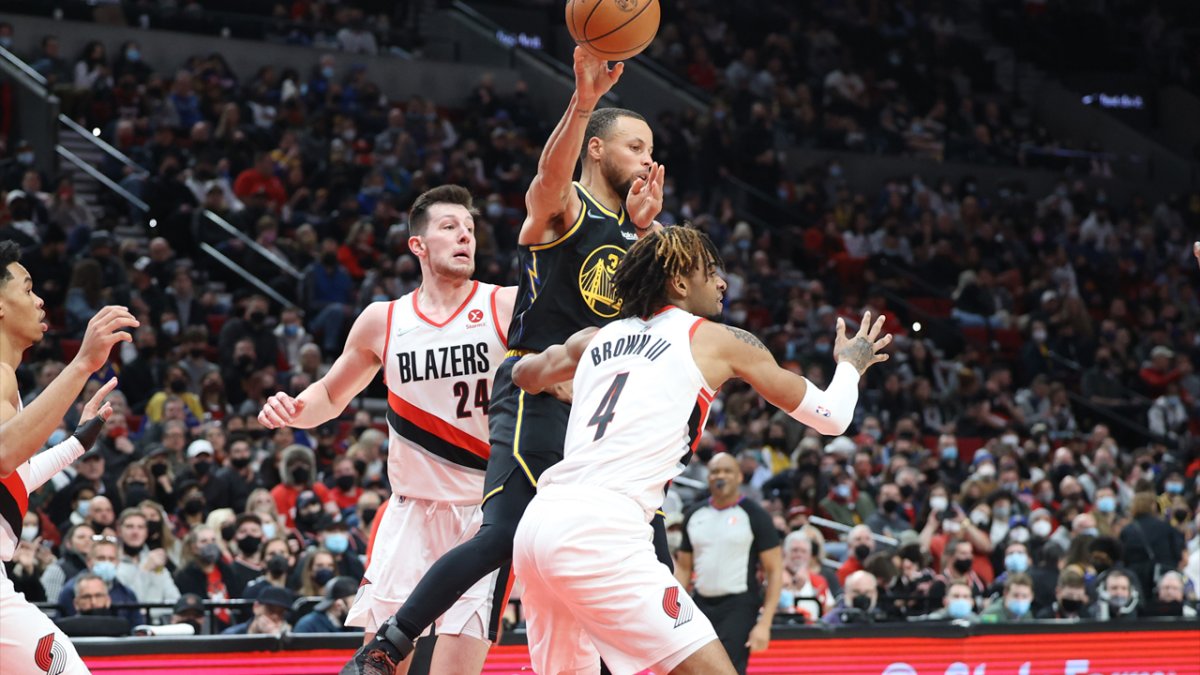 Warriors Observations: Steph Curry's Double-Double Powers Big Win Over Blazers - Vimarsana News