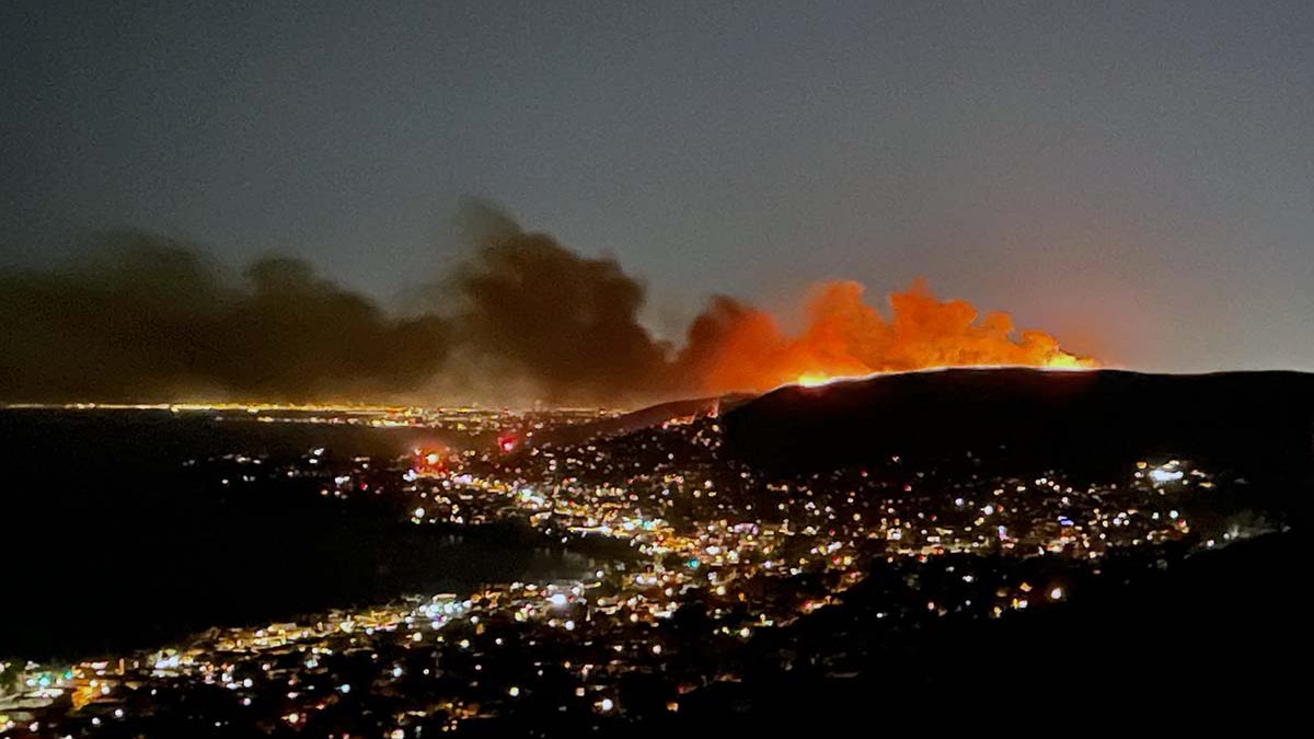 Brush Fire Burns in Laguna Beach Area – NBC Bay Area - Vimarsana News