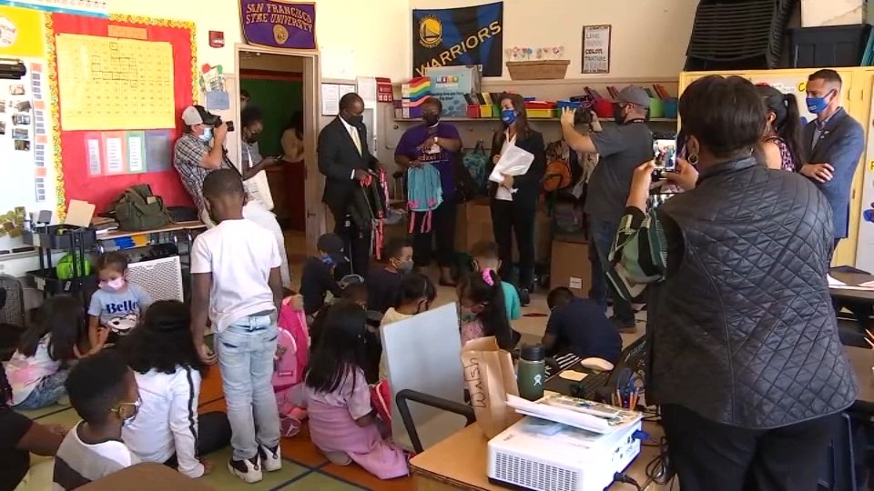 Oakland Teachers, Community Members Protest School Closures – NBC Bay Area