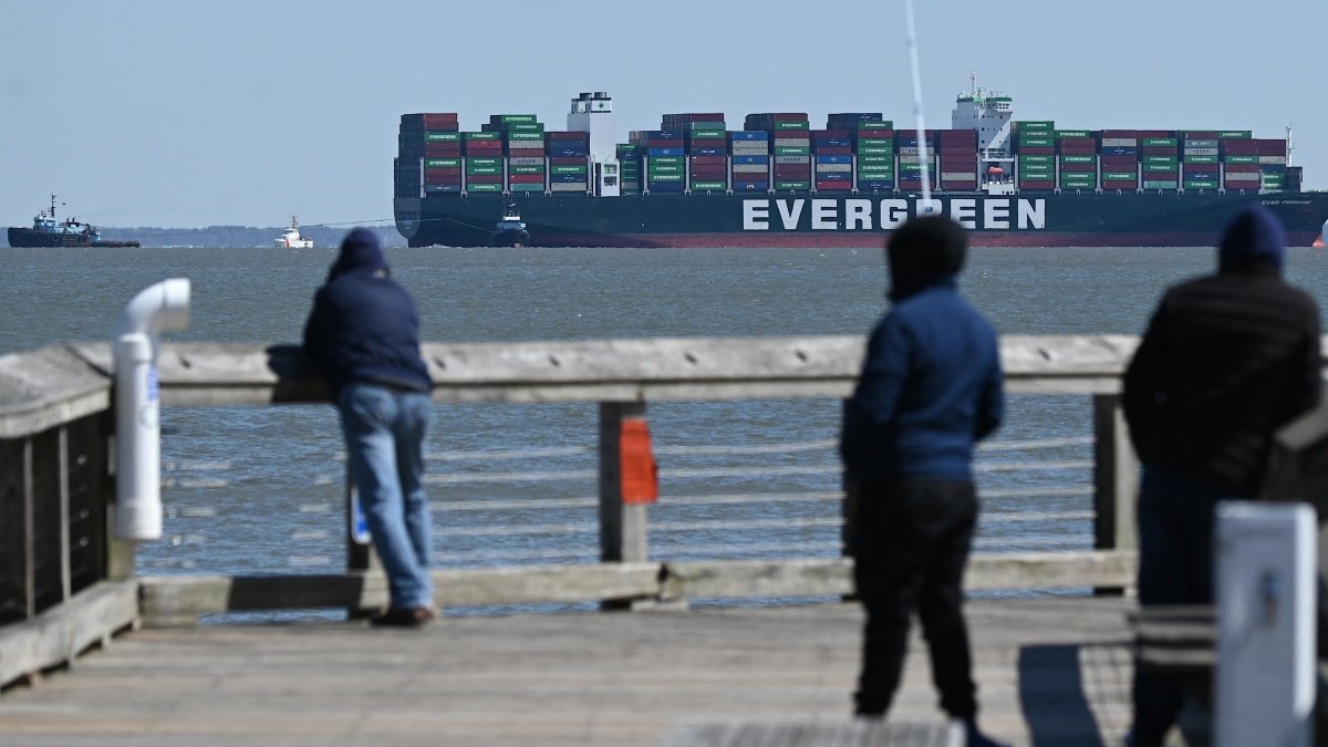 Ever Forward, Container Ship Stuck in Chesapeake for Weeks, Moving Again – NBC Bay Area - Vimarsana News