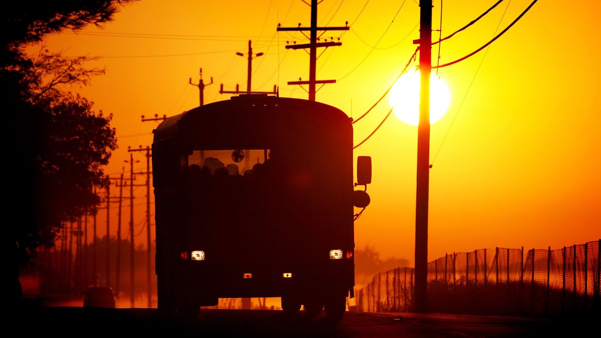 Here Are Some Far-Reaching Impacts of Year-Round Daylight Saving Time ...