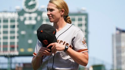 Play Ball: Giants Baseball Fans Excited for the Start of a New Season at  Oracle Park – NBC Bay Area