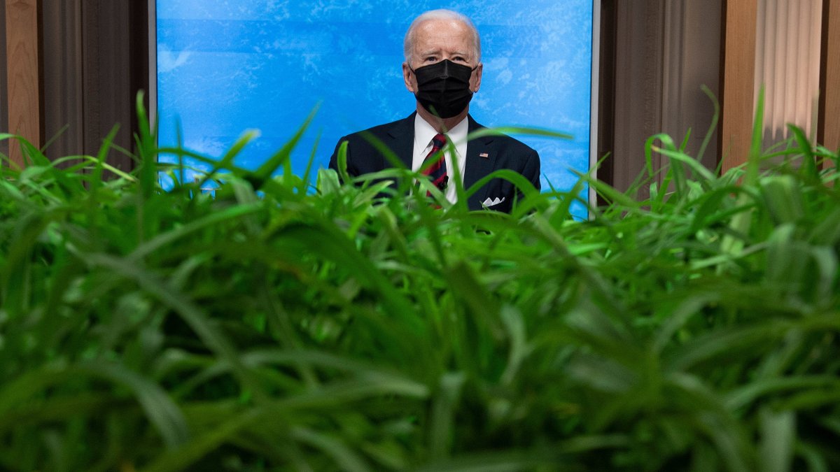 This Earth Day, Biden Facing Into 'Headwinds' on Climate Agenda – NBC Bay Area - Vimarsana News