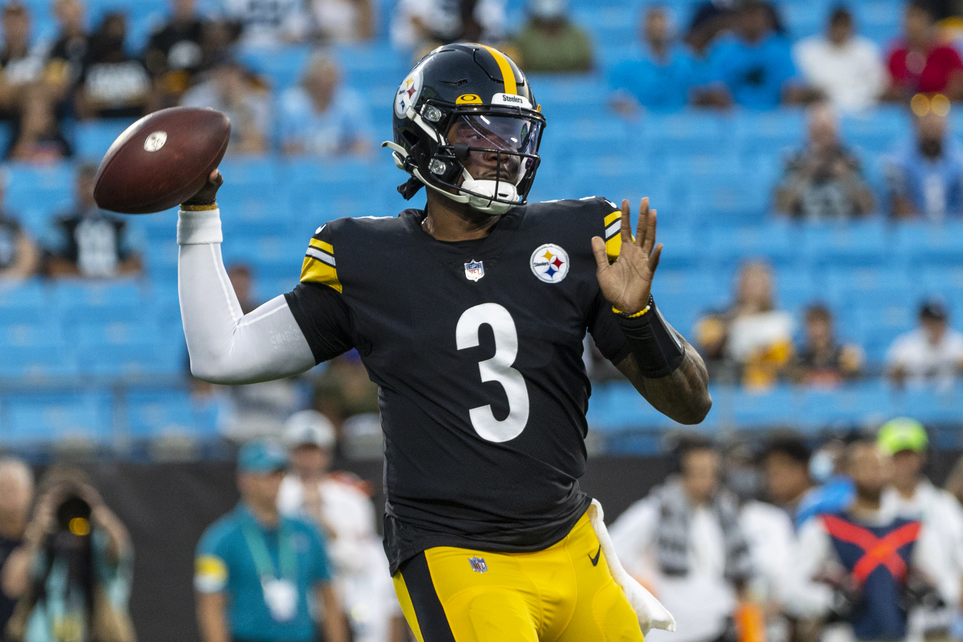 Dwayne Haskins: Sports world reacts to the Steelers QB's tragic death