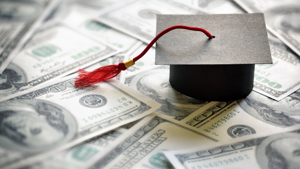 How Much Student Loan Debt Californians Owe in 2022 – NBC Bay Area - Vimarsana News