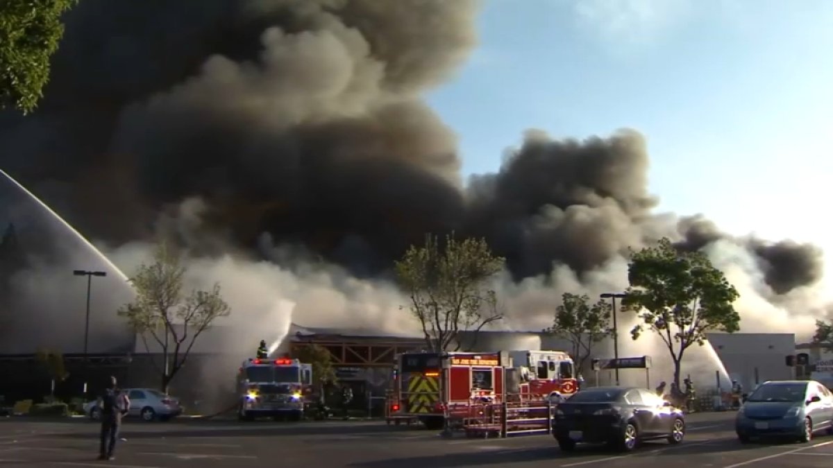 Air Quality Improves Following Home Depot Fire in South San Jose NBC Bay Area