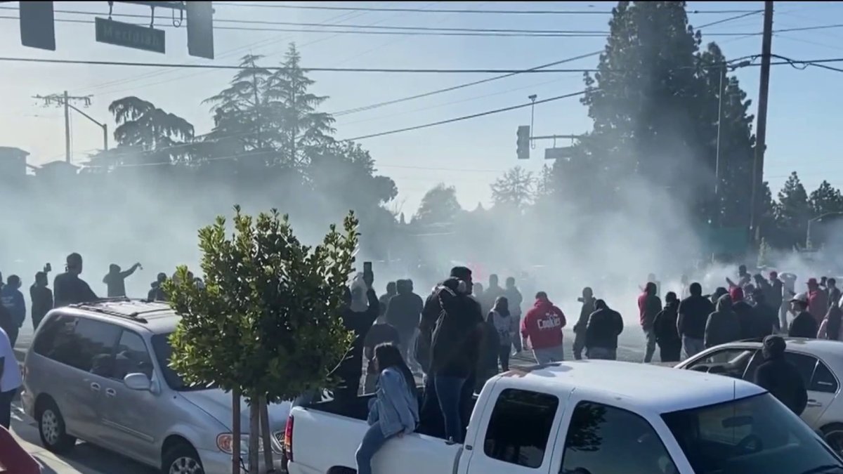 Police Arrest Man Suspected of Hitting Officer While Fleeing Sideshow in San Jose - Vimarsana News