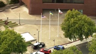 Authorities investigate a bomb threat at Vallejo City Hall.