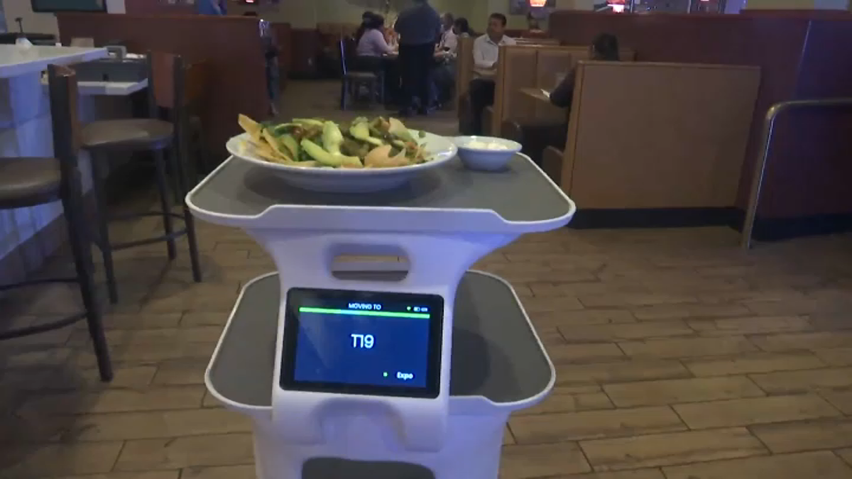 New Denny's robotic server at northeast Fresno location 