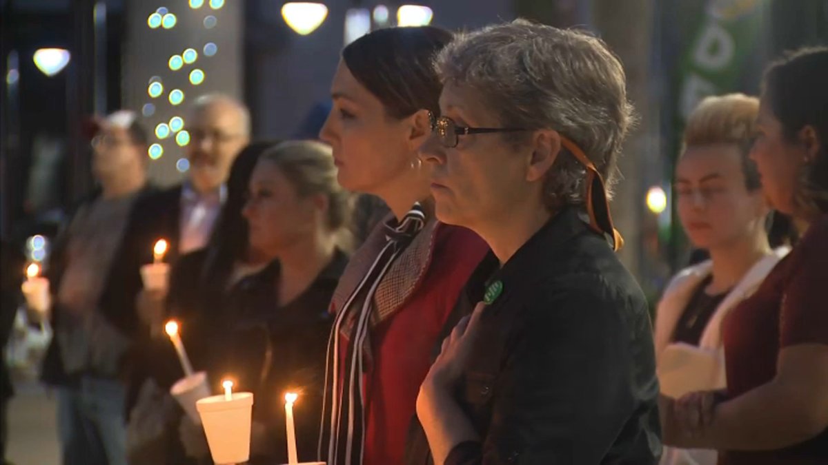Sacramento Mayor, Faith Leaders Hold Vigil in Honor of Mass Shooting