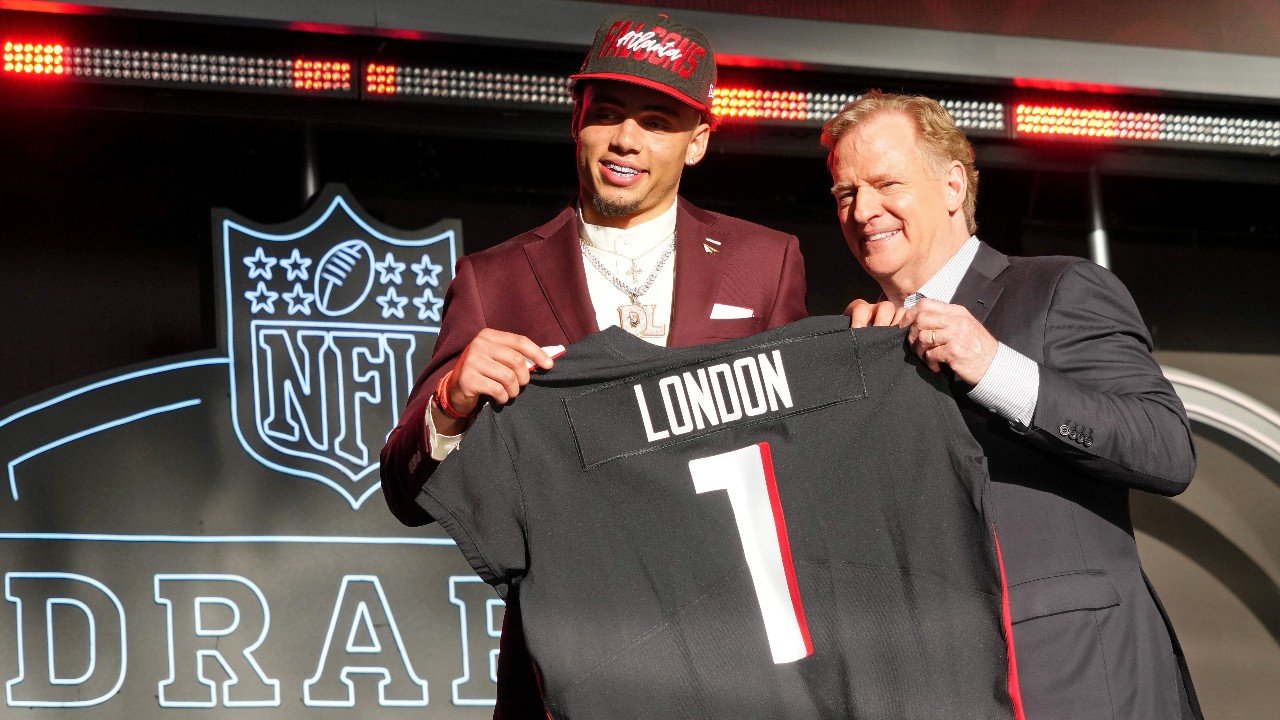 Drake London, Garrett Wilson Begin Wide Receiver Run in 2022 NFL Draft - Vimarsana News