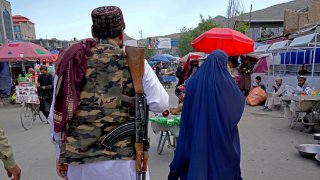 woman wearing a burka Afghanistan