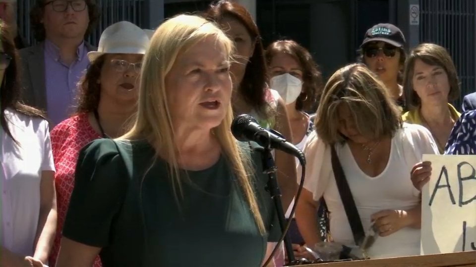 Bay Area Officials Vow to Support Out-of-State Patients Seeking Abortions – NBC Bay Area - Vimarsana News