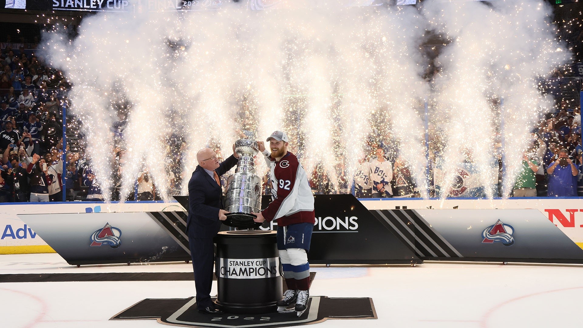 Trends International NHL Colorado Avalanche  Stanley Cup Champions Wall  Poster 14725 x 22375  Amazonca Sports  Outdoors