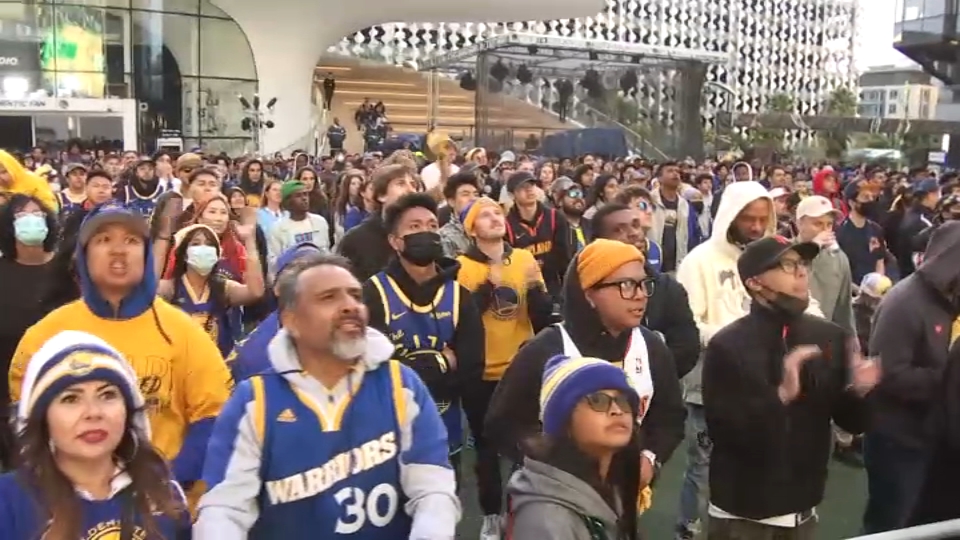 Warriors fan is behind 'We Believe' campaign – East Bay Times