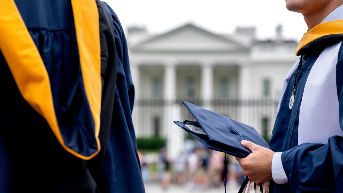 Interactive: Canceling 10K of Student Debt Will Help Wealthy, White the Most – NBC Bay Area - Vimarsana News