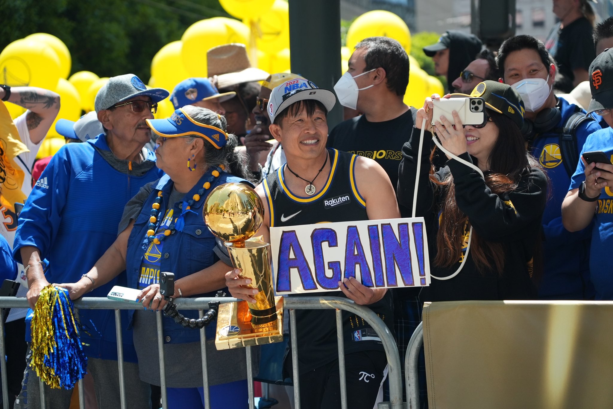 Photos: Warriors Celebrate Win with Parade in San Francisco – NBC Bay Area