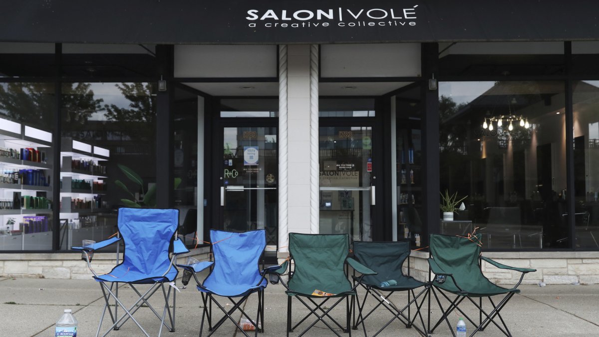 What We Know About the Victims in the Highland Park Parade Mass Shooting – NBC Bay Area - Vimarsana News