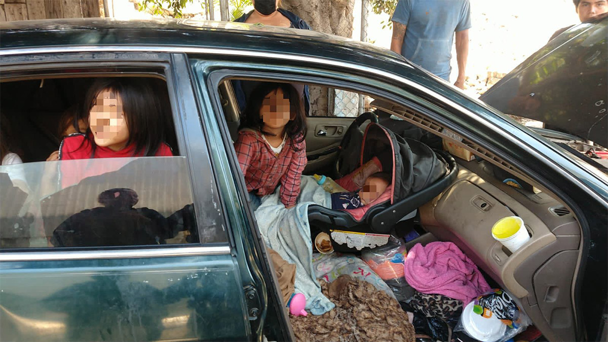 Tijuana Police Family With 8 Children Lived Inside Car in