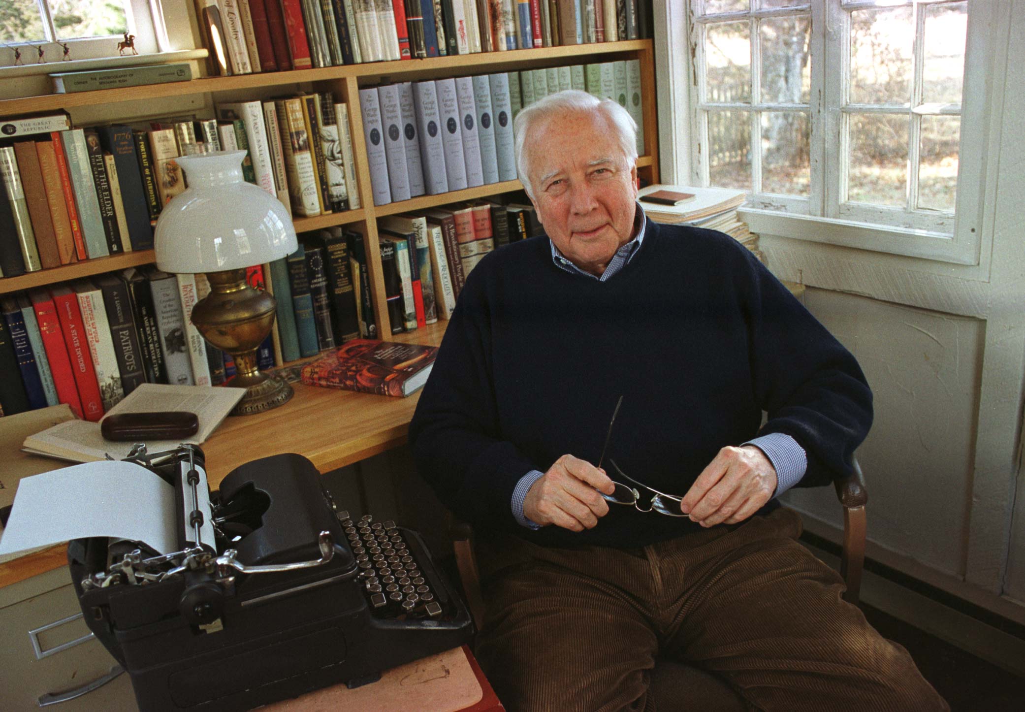 David McCullough, Pulitzer-Winning Historian, Dies at 89 – NBC Bay Area