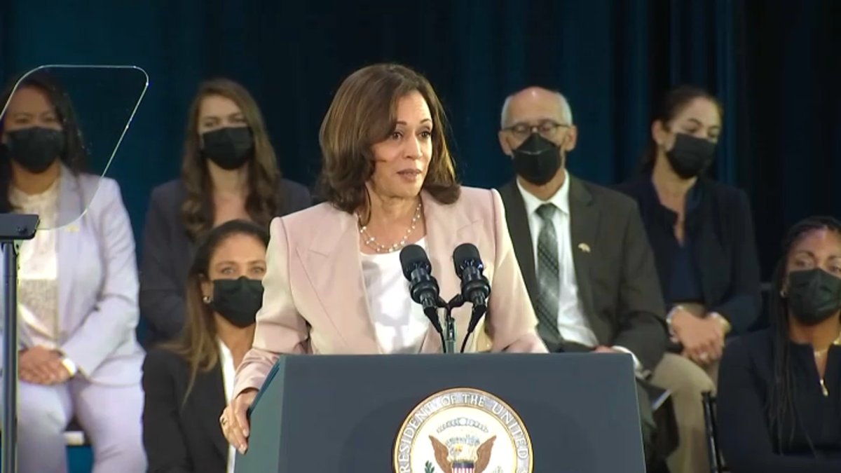 Harris, Other Leaders Launch Effort Designed to Support Oakland Students - Vimarsana News