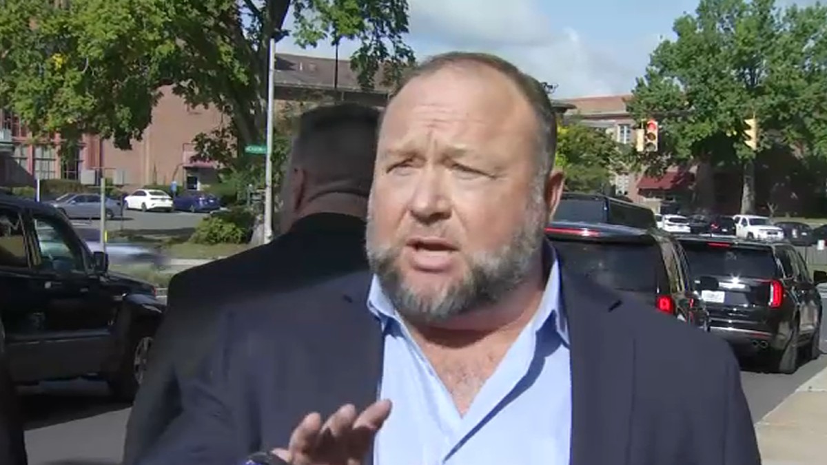 What Jurors Are Weighing in Alex Jones’ Sandy Hook Defamation Trial