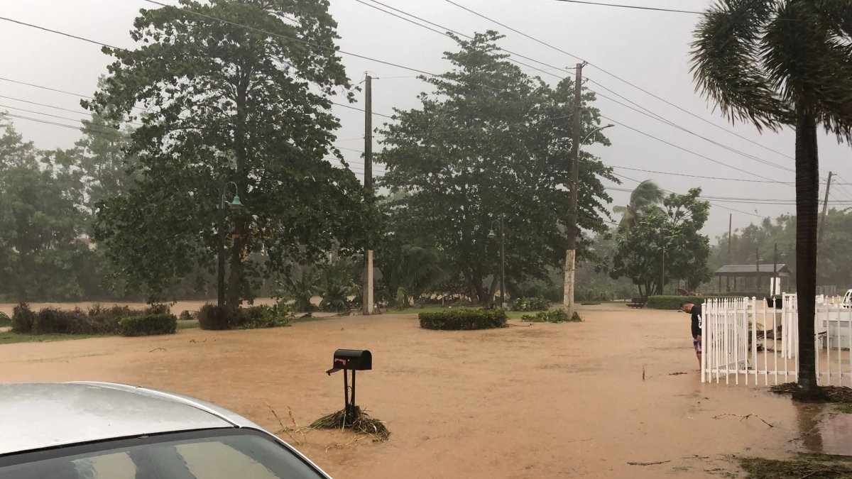 Hurricane Fiona: Puerto Rico Without Power, Heading to Dominican Republic – NBC Bay Area - Vimarsana News
