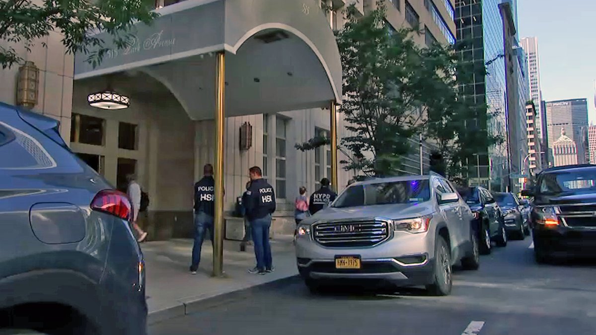 Russian Oligarch Seizure: DOJ Wants Park Avenue High-Rise, Hamptons Estate – NBC Bay Area - Vimarsana News