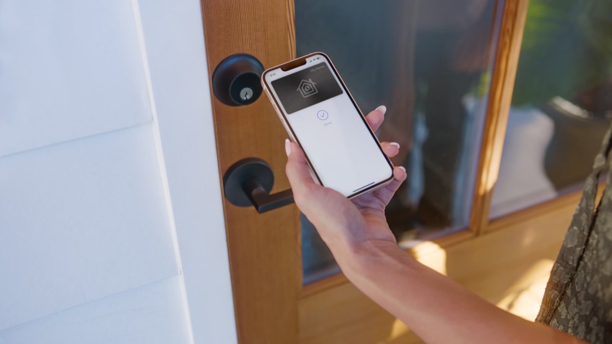 Apple Stores Begin Selling Exterior Door Lock That Can Be Unlocked by Tapping an iPhone Or Apple Watch - Vimarsana News