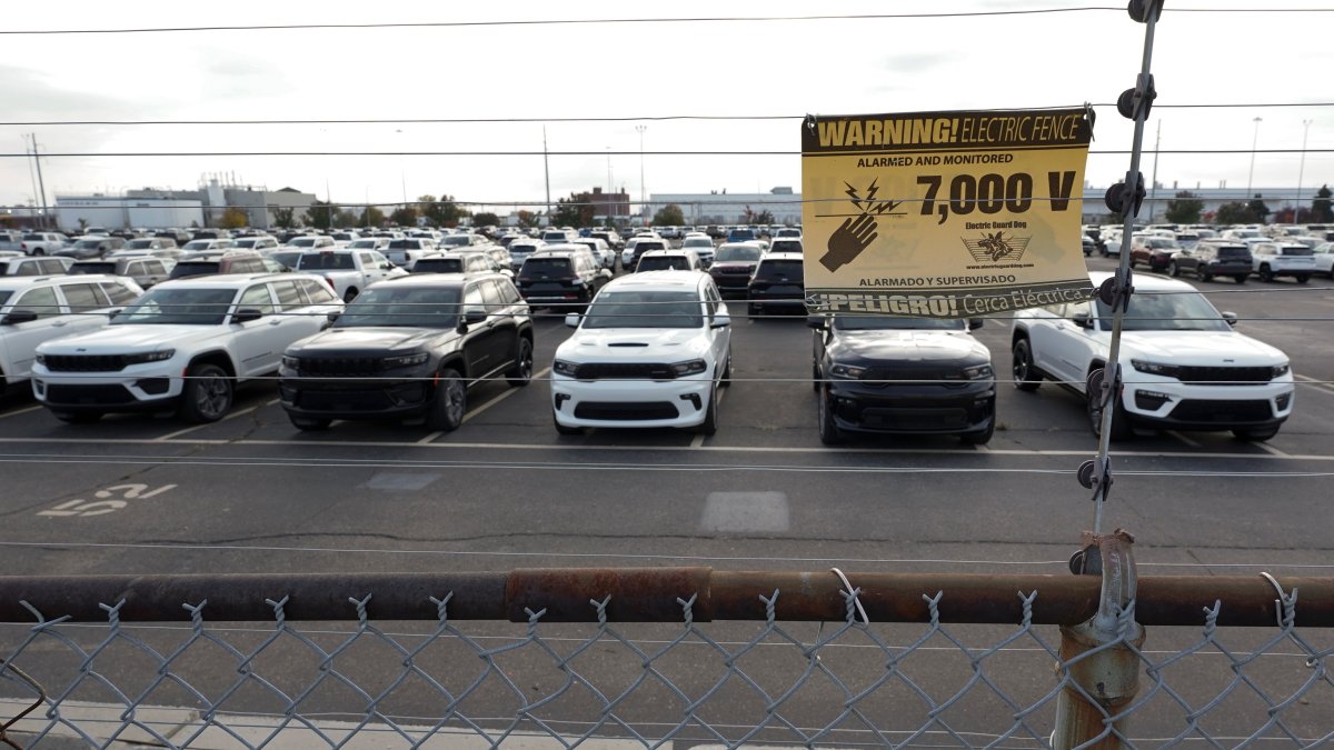 Cars Are Being Stolen From Factory Lots, Sold on the Streets for a Fraction – NBC Bay Area - Vimarsana News