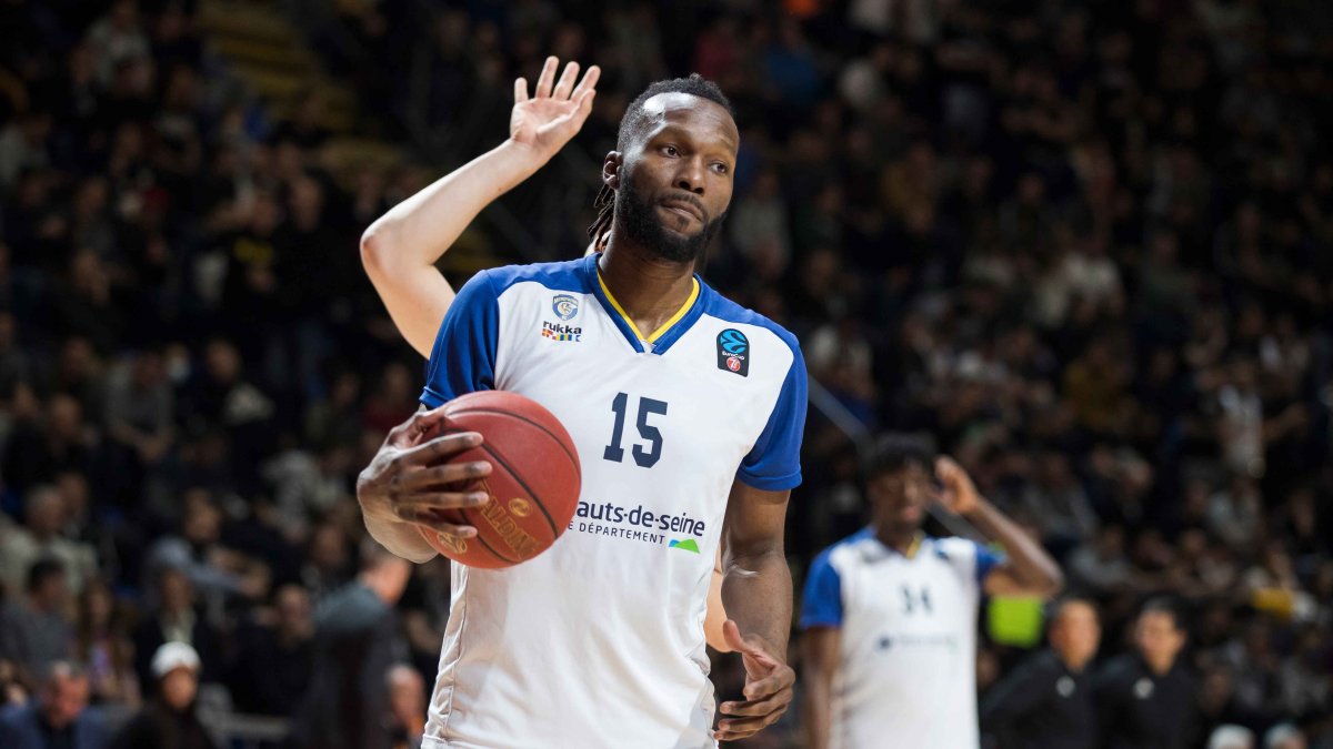 Le basketteur français Steeve Ho You Fat passe rapidement à un nom unique – NBC Bay Area