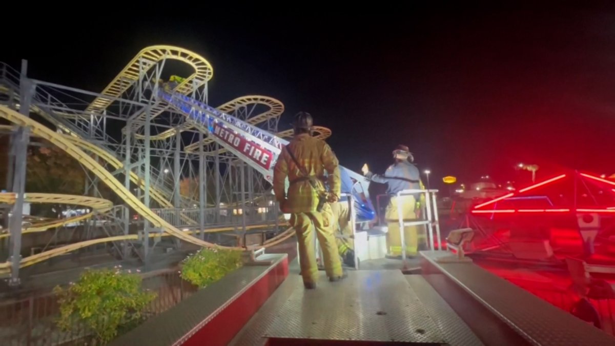 LOOK: Firefighters Practice Rescues Atop Canobie Lake Park Roller Coasters,  Ferris Wheel - CBS Boston