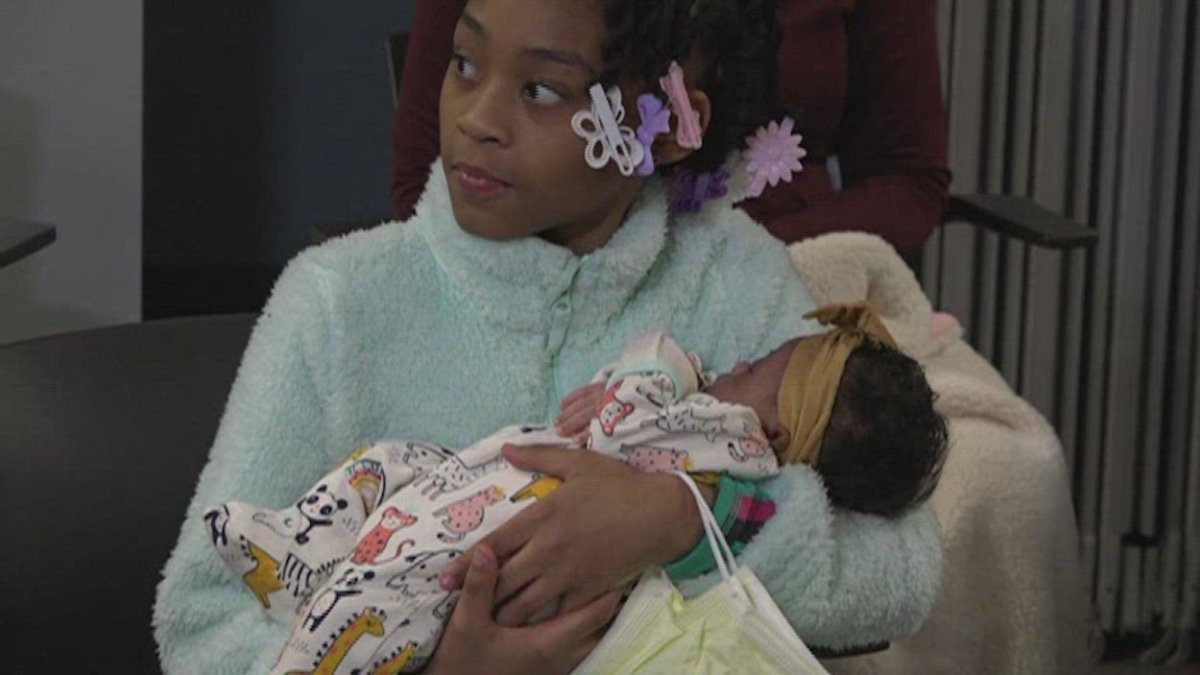 10-Year-Old Missouri Girl Helps Mom Deliver Baby at Home – NBC Bay Area - Vimarsana News