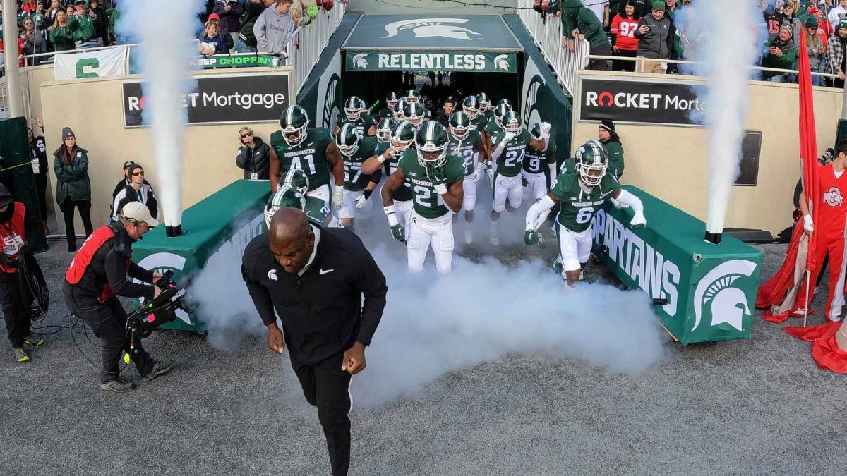 Seven Michigan St Football Players Charged In Tunnel Fight Nbc Bay Area 