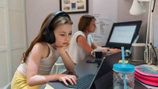 Online Tutoring Side Hustles Are in Demand, and Can Pay Up to $180 an Hour—Here’s How to Get Started