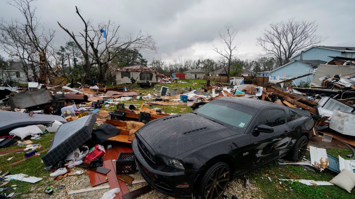 Powerful Winter Storm Leaves at Least 3 Dead in Louisiana – NBC Bay Area - Vimarsana News