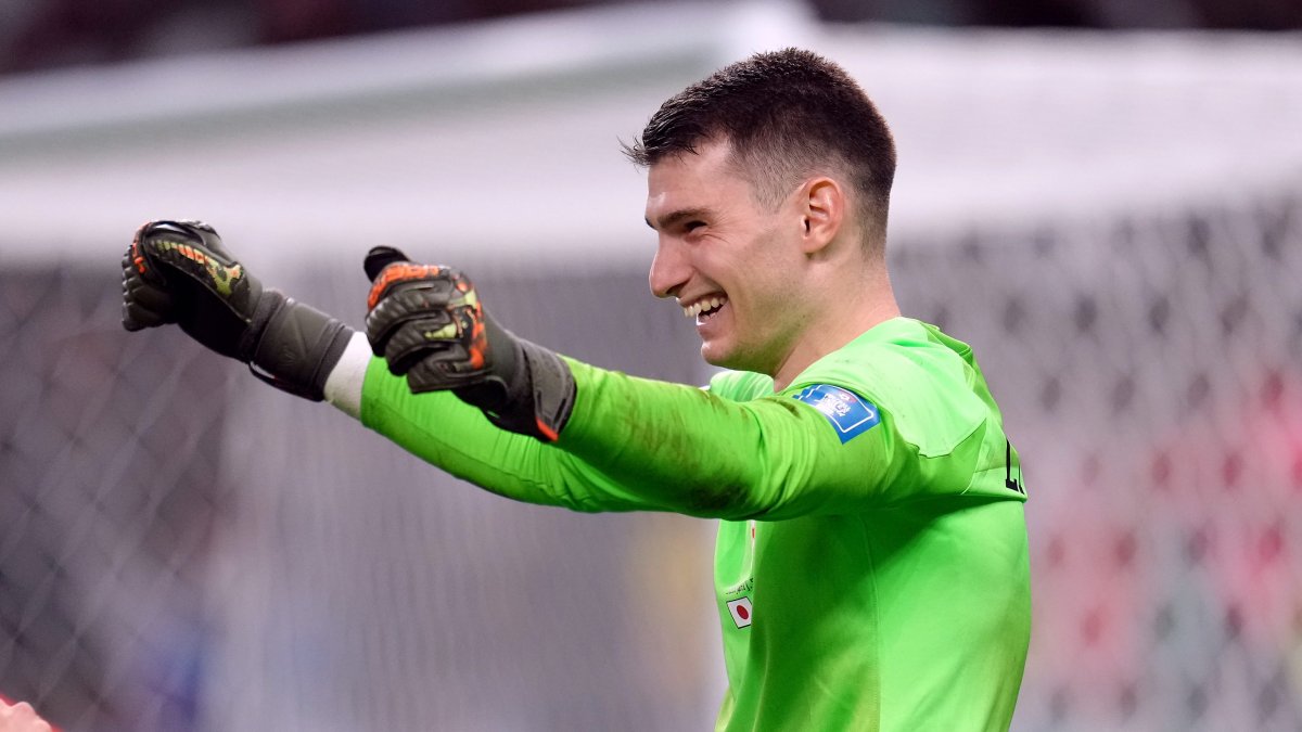 Dominik Livaković Makes History in World Cup Penalty Shootout Vs. Japan