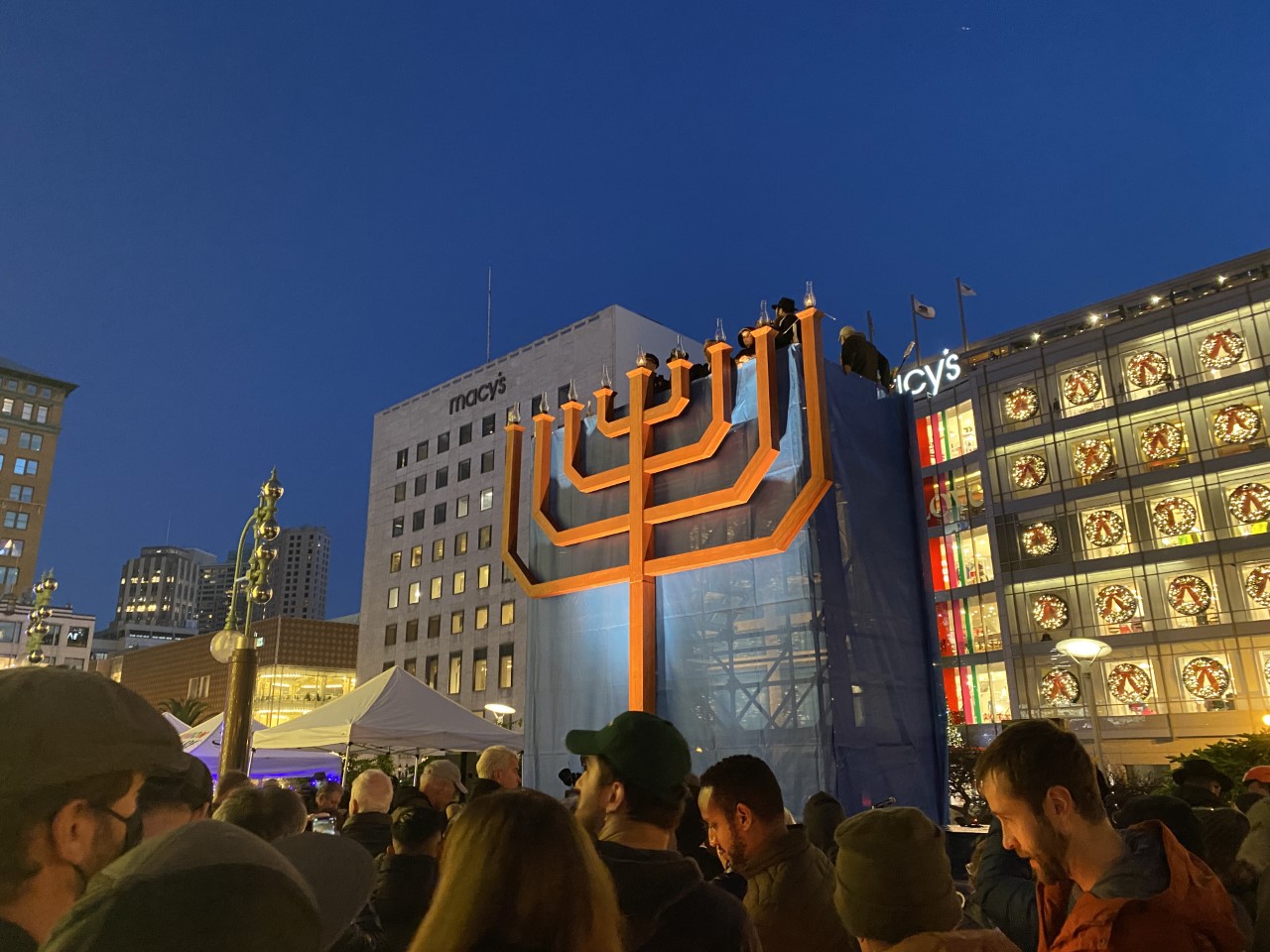 Hundreds Mark The Start Of Hanukkah With SF Union Square Menorah ...