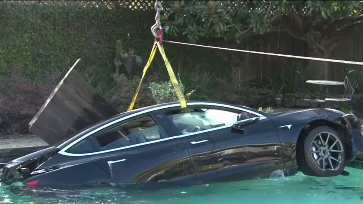 Woman dies after Tesla crashes into San Rafael Basin – NBC Bay Area