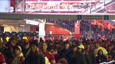49ers, Fans Prepare for Rainy Playoff Game Against Seahawks at Levi's  Stadium – NBC Bay Area