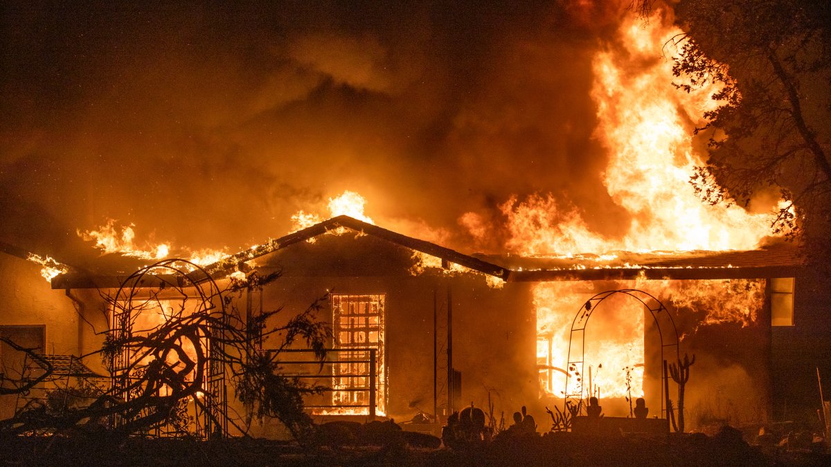 PG&E to Face Manslaughter Trial Over Deadly California Fire - Vimarsana News