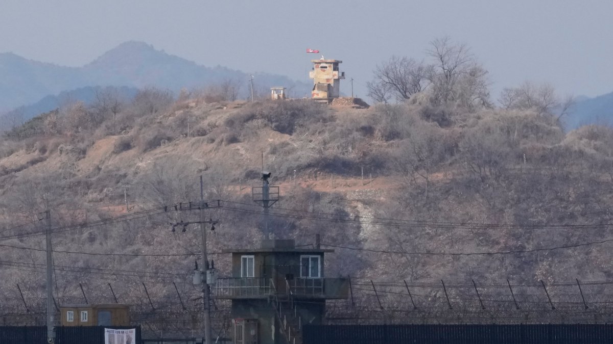 North Korea Fires Ballistic Missile, South Korean Military Says – NBC Bay Area - Vimarsana News