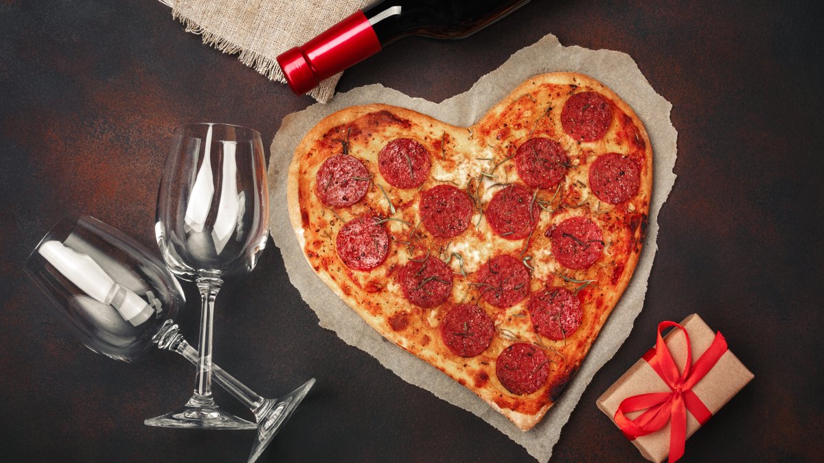 Valentine's Day 2023: Food Deals and Freebies – NBC Bay Area - Vimarsana News