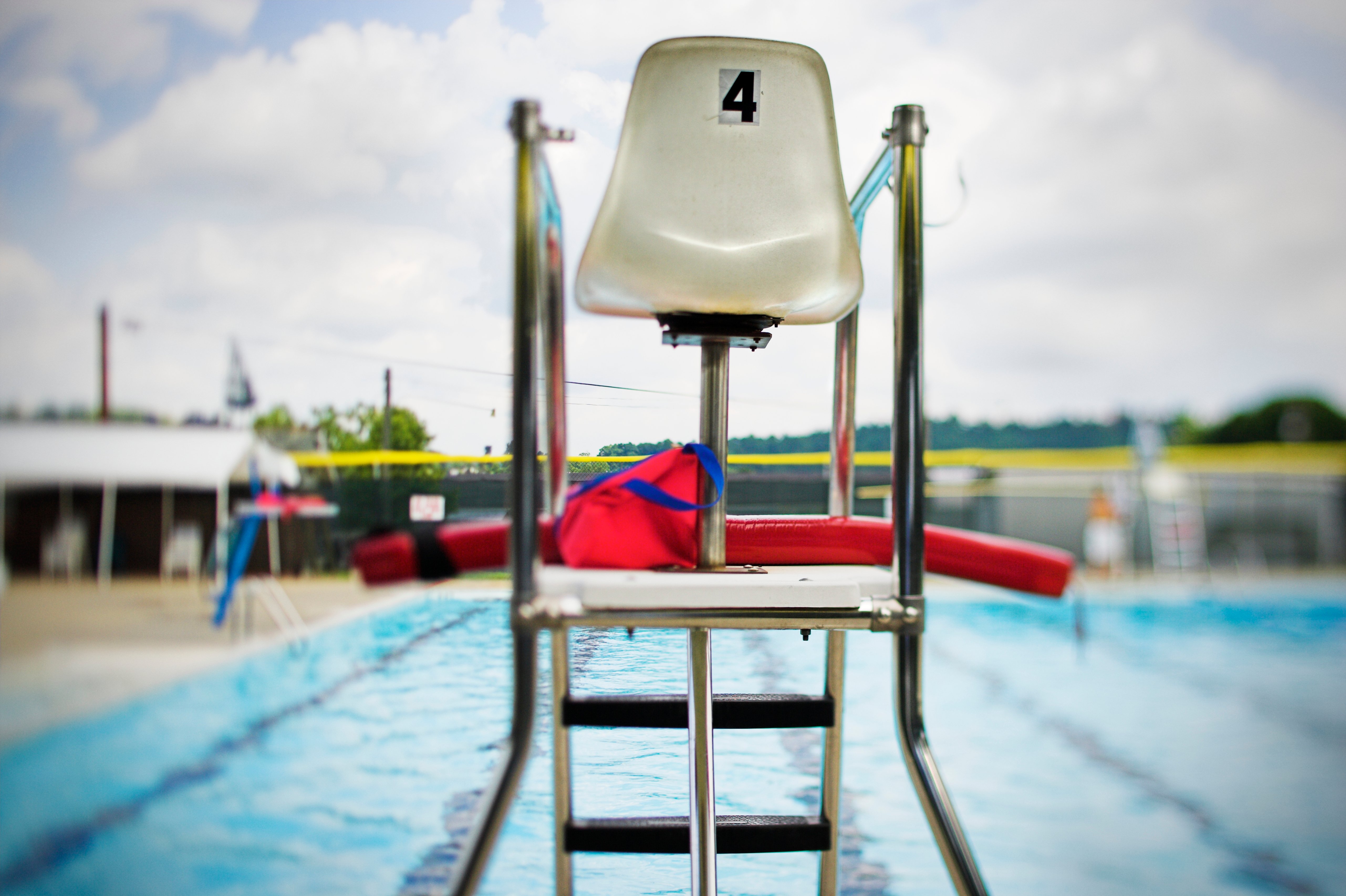 Lifeguard shortage worrying East Bay recreation centers amid heat wave - Vimarsana News