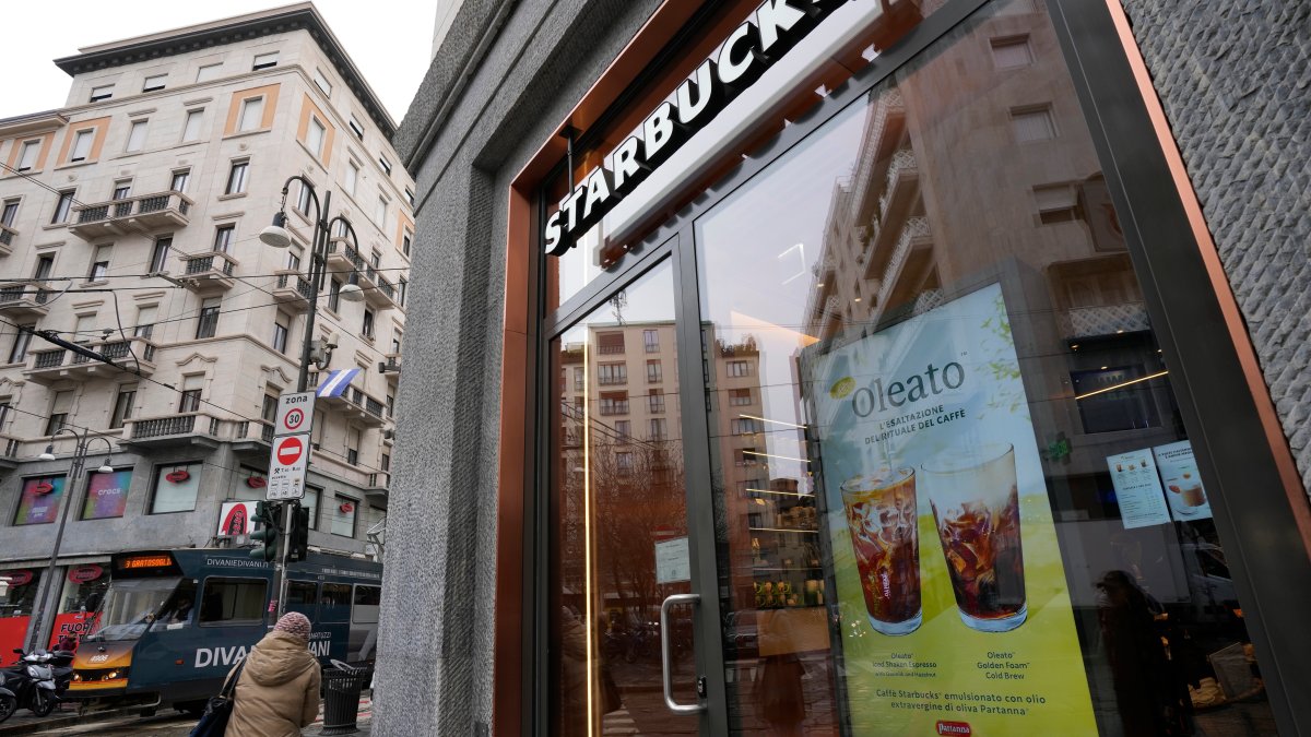 Starbucks' 'Oleato' Olive Oil-Infused Drinks Launch in Italy – NBC Bay Area - Vimarsana News