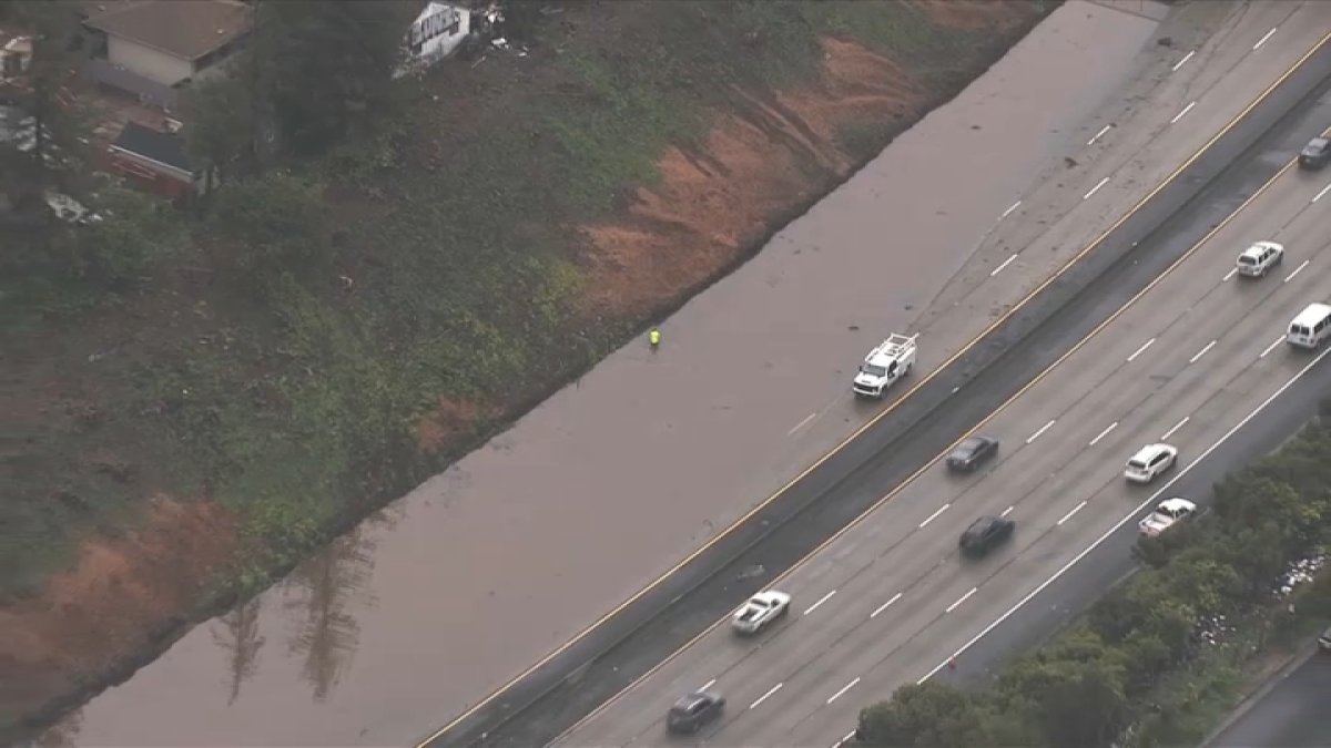 I-580 in Oakland Closed Due to Flooding – NBC Bay Area