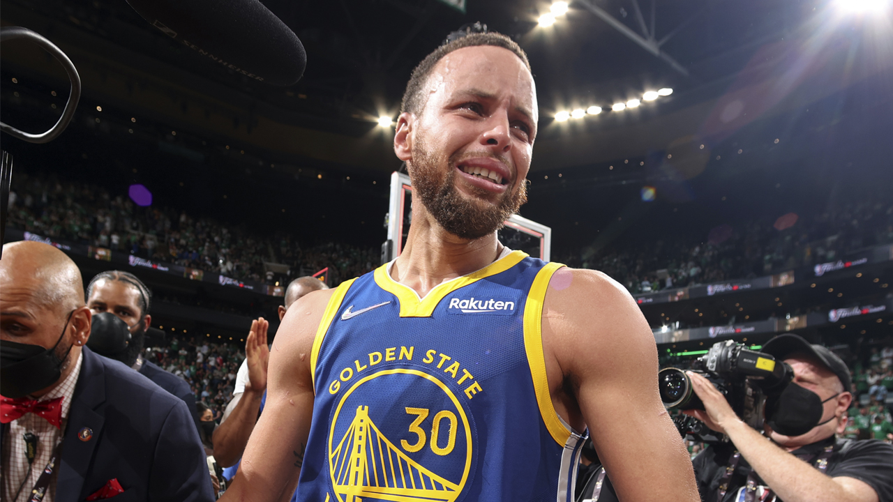 Photo of Steph Curry Has One-Word Answer on If Warriors-Grizzlies Is Rivalry