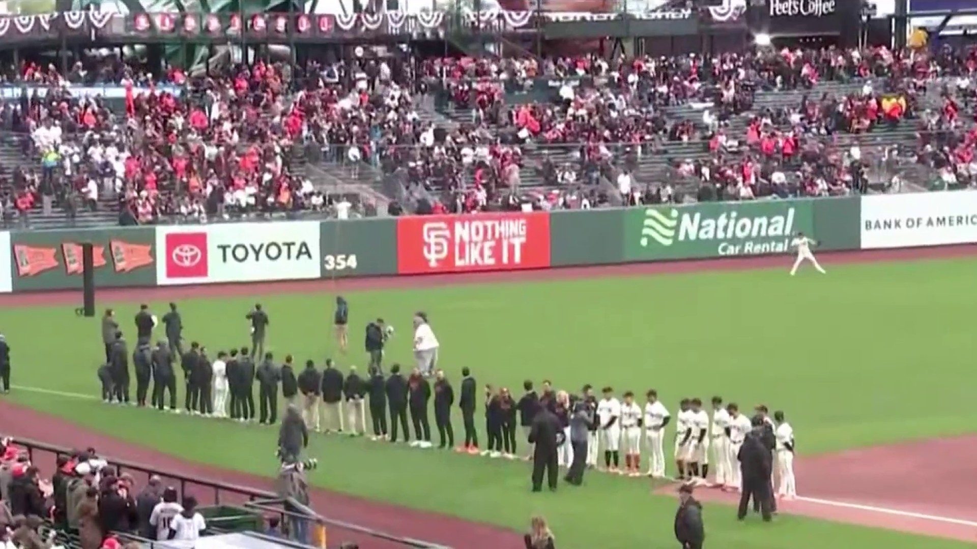 Fans Excited to Celebrate Opening Day at Oracle Park 