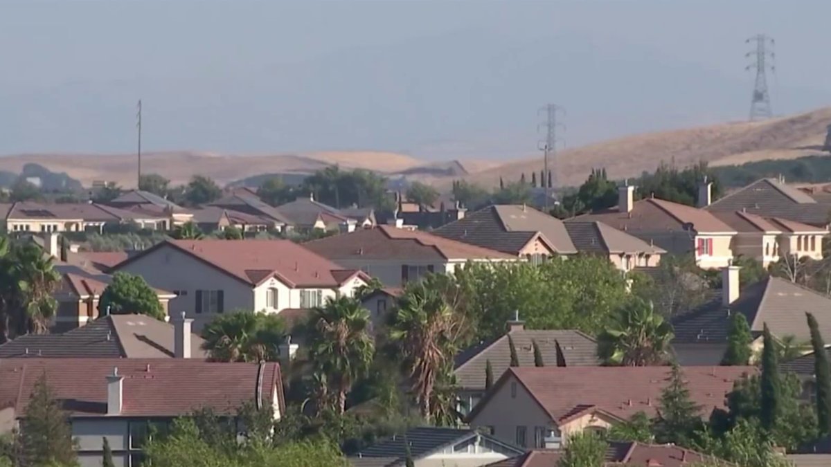 Low Inventory Spikes Bay Area Home Prices – NBC Bay Area - Vimarsana News